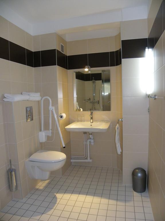 Hotel Logitel Saint-Doulchard Værelse billede