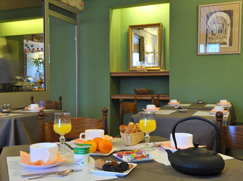 Hotel Logitel Saint-Doulchard Eksteriør billede
